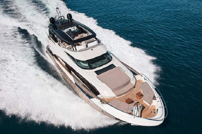 Xem du thuyen Monte Carlo Yachts MCY gia gan 250 ty dong cua gioi sieu giau