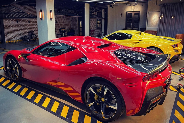 Dai gia Sai Gon chi dong tien mua sieu xe Ferrari SF90 Stradale va F8 Spider-Hinh-9