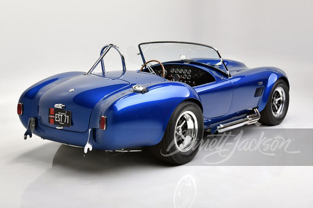 Tan mat chiec Shelby Cobra dat nhat the gioi-Hinh-5