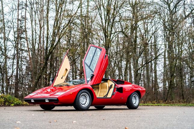 Can canh bo doi Lamborghini Miura va Countach gia hon 85 ty dong