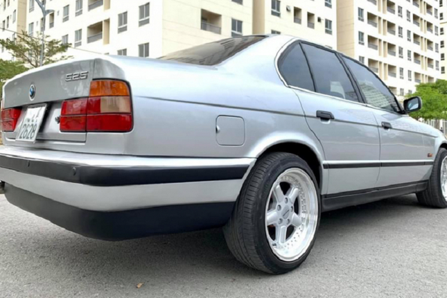 Xe sang BMW 525i gia chi hon 150 trieu o Sai Gon-Hinh-8