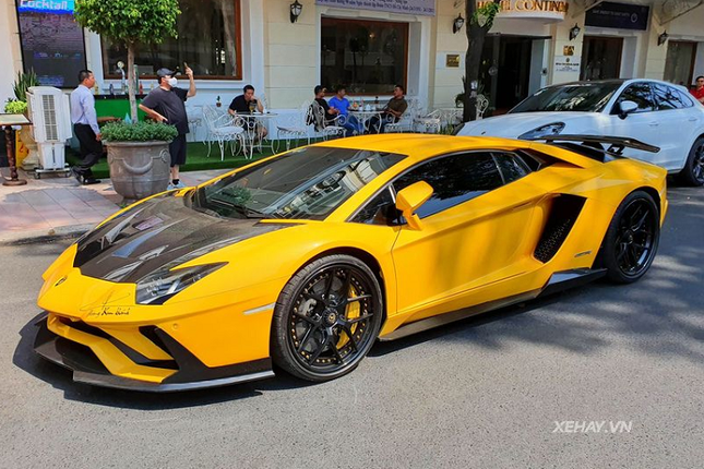 Dai gia Sai Gon chi bac ty do Lamborghini Aventador S-Hinh-5