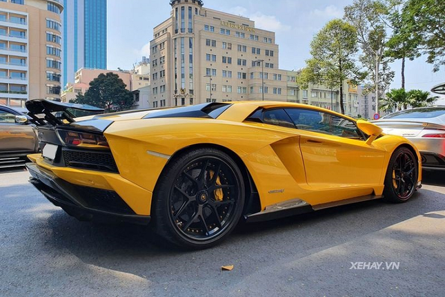 Dai gia Sai Gon chi bac ty do Lamborghini Aventador S-Hinh-6