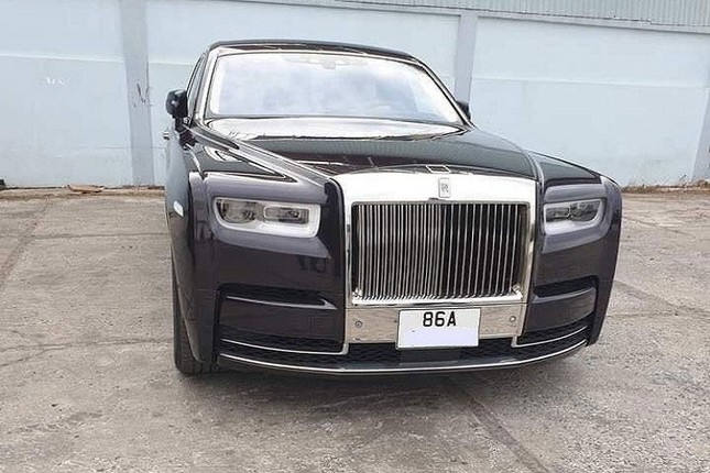 Dai gia Binh Thuan chi 50 ty tau Rolls-Royce Phantom VIII-Hinh-8