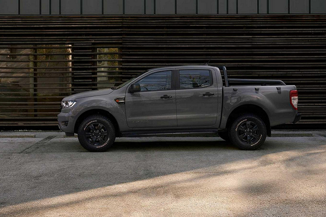 Can canh Ford Ranger 2022 sieu ngau-Hinh-3