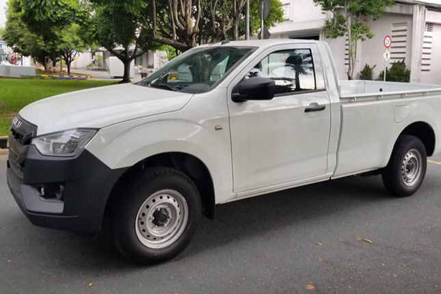 Isuzu D-Max gia chua den 400 trieu tai Viet Nam-Hinh-9