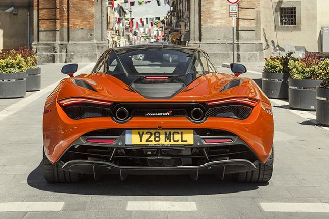 McLaren Artura hoan toan moi gia khoang 6,4 ty dong-Hinh-3