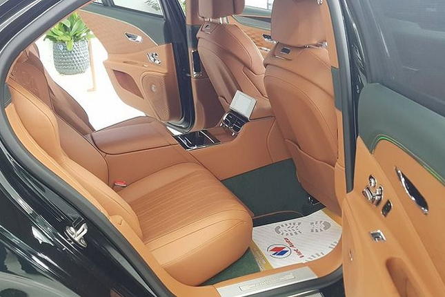 Can canh sieu xe Bentley Flying Spur First Edition o Ha Noi-Hinh-6