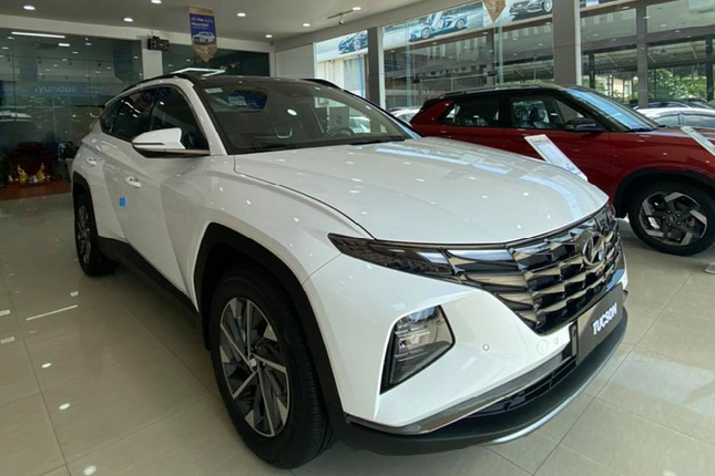 Can canh Hyundai Tucson 2022 gia hon 1 ty dong-Hinh-8