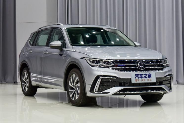 Can canh Volkswagen Tiguan L cuc dep