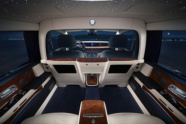 Rolls-Royce Phantom sieu sang duoc trang bi Privacy Suite sap ve tay dai gia Viet-Hinh-5