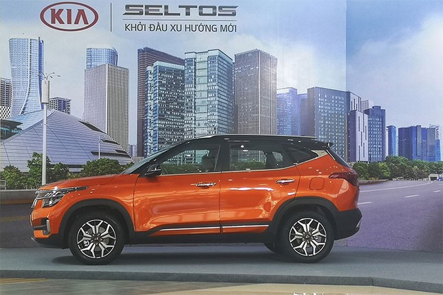 Kia Seltos 2021 tang gia ban tai Viet Nam-Hinh-2