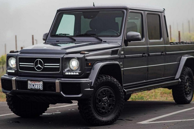 Dan choi cat duoi SUV Mercedes-Benz G-Class thanh ban tai