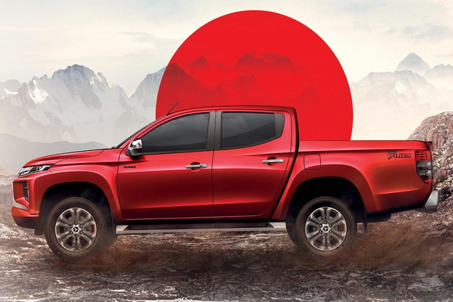 Can canh xe ban tai Mitsubishi Triton Passion Red Edition gia tu 606 trieu dong-Hinh-7