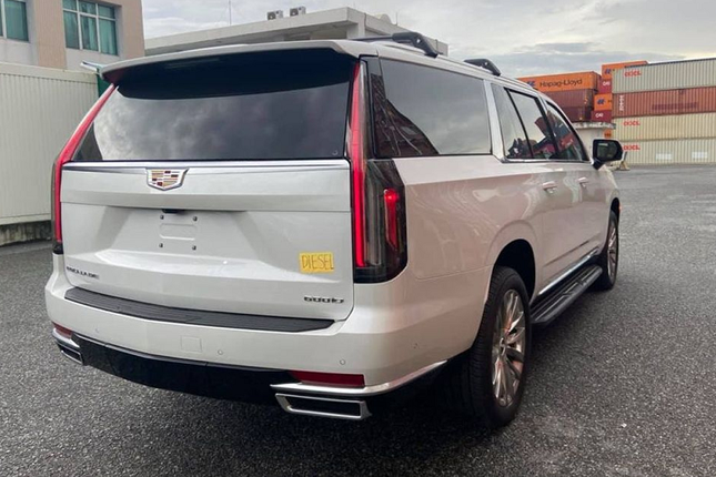 Chi tiet Cadillac Escalade ESV gia gan 9 ty vua ve Viet Nam-Hinh-3