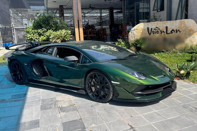 Dai gia Sai Gon tau Lamborghini Aventador SVJ gia hon 50 ty-Hinh-2