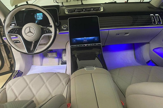 Can canh xe sieu sang Mercedes-Maybach S680 chi co dai gia moi mua noi-Hinh-4