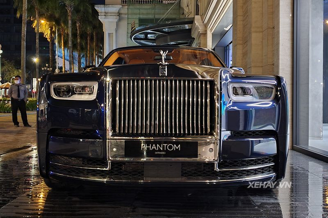 Chi tiet xe sieu sang Rolls-Royce Phantom VIII gia tu 50 ty dong-Hinh-3