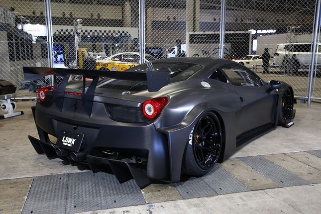 Dan xe do tien ty cua Liberty Walk o Tokyo Auto Salon 2022-Hinh-7