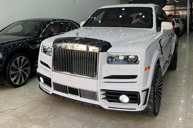 Can canh Rolls-Royce Cullinan Mansory gia hon 40 ty o Ha Noi