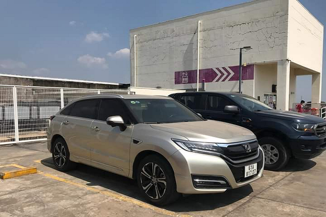 Honda UR-V gam cao hon 1 ty dong dau tien tai Viet Nam-Hinh-2