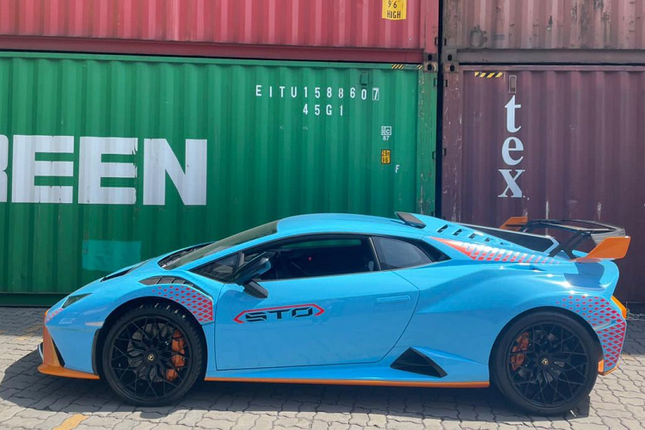 Chi tiet sieu xe Lamborghini Huracan STO gia hon 30 ty thu 2 ve Viet Nam-Hinh-6