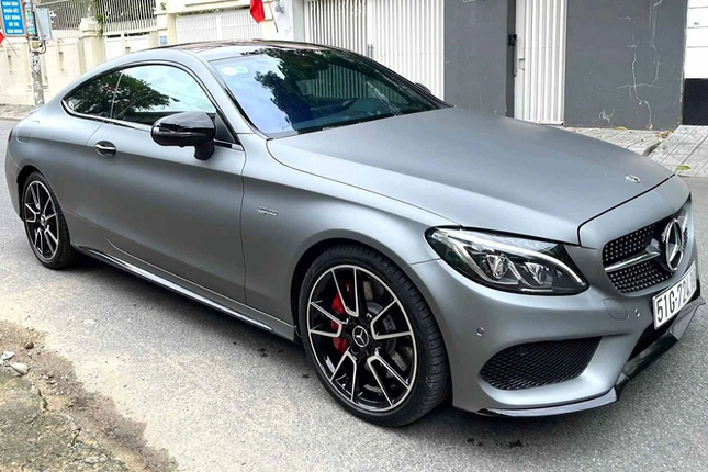 Mercedes-AMG C43 Coupe cu duoc rao ban 3,6 ty o Sai Gon