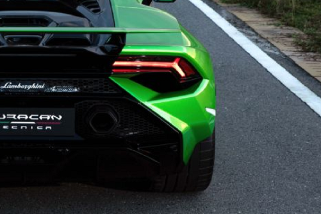 Chi tiet sieu xe Lamborghini Huracan Tecnica gan 19 ty-Hinh-20