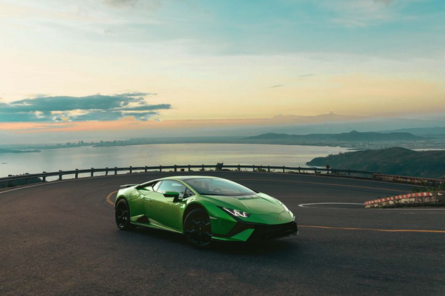 Chi tiet sieu xe Lamborghini Huracan Tecnica gan 19 ty-Hinh-4