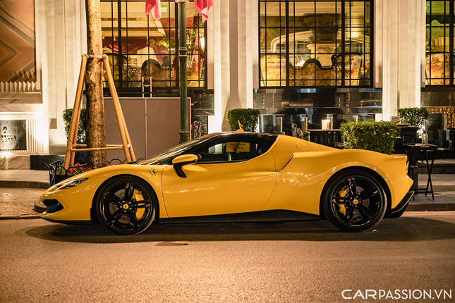 Ferrari 296 GTB hon 21 ty “bat pho” Ha Noi Tet Quy Mao 2023-Hinh-5