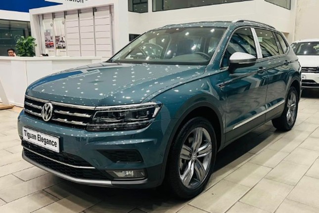 Volkswagen dai ha gia oto, Tiguan giam soc nhat toi 500 trieu dong-Hinh-2