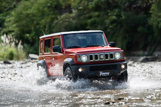 Suzuki Jimny ban 5 cua tu 680 trieu dong-Hinh-16