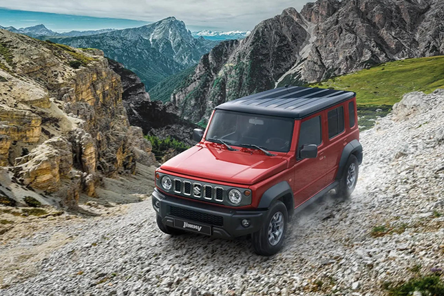 Suzuki Jimny ban 5 cua tu 680 trieu dong-Hinh-3