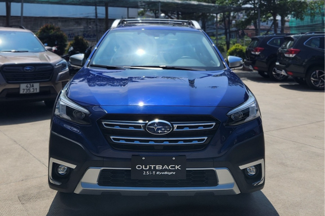 Cac mau xe Subaru tai Viet Nam da lien tuc duoc giam gia-Hinh-3