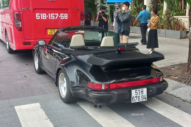 Can canh Porsche 930 Turbo Cabriolet 30 nam tuoi doc nhat Viet Nam-Hinh-6