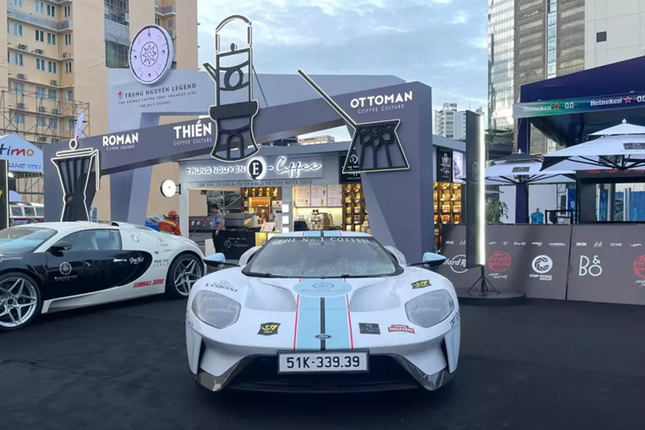 Chi tiet Ford GT 67 Heritage Edition 60 ty dong