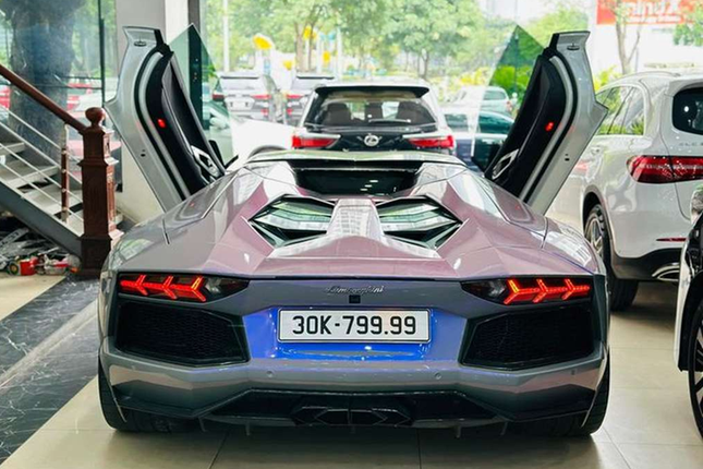 Lamborghini Aventador bien tu quy 9 duoc rao ban 22 ty dong-Hinh-3