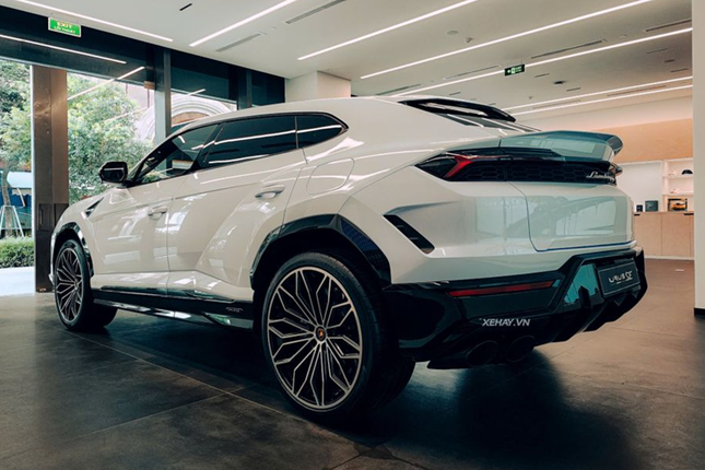 Chi tiet SUV Lamborghini Urus SE gia 15,6 ty dong-Hinh-11