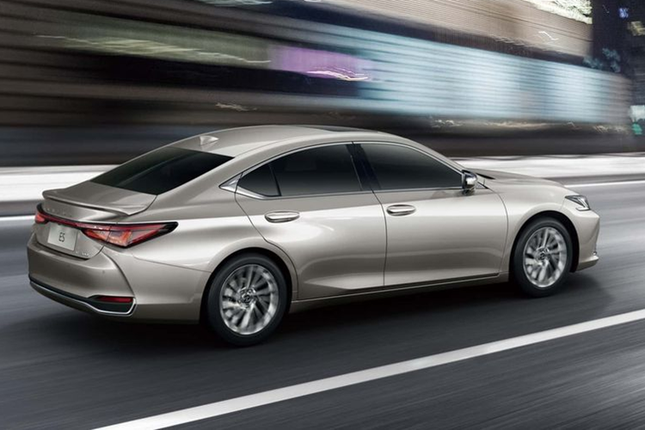 Chi tiet xe sang Lexus ES 2025 chi tu 1,049 ty dong-Hinh-8