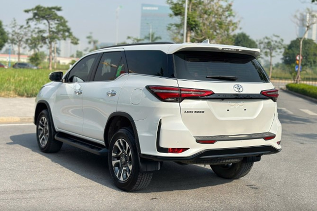 Chi tiet Toyota Fortuner 2025 sap ban tai Viet Nam, gia gan 1,2 ty-Hinh-8