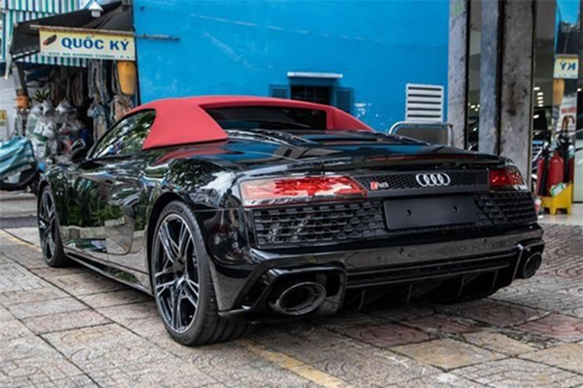 Can canh Audi R8 V10 Spyder bien “tu quy 8” dang tim chu nhan moi-Hinh-10