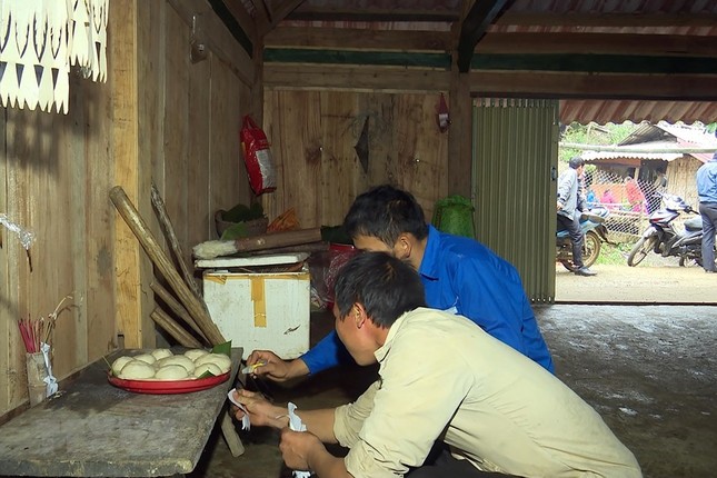 Kham pha dieu thu vi trong Tet truyen thong cua dong bao Mong