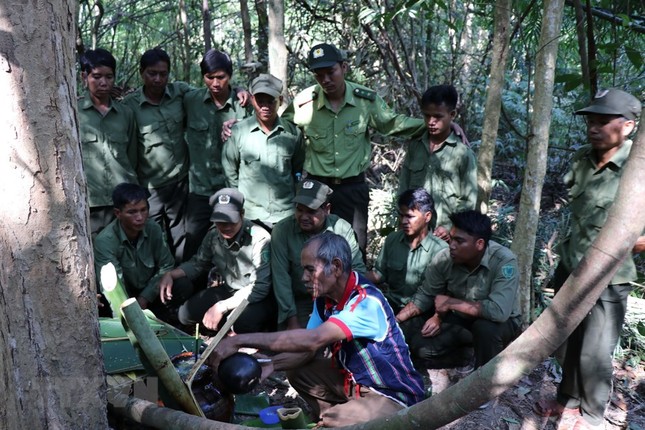 Doc dao le cung Rung cua nguoi dan toc thieu so o Tay Nguyen-Hinh-2