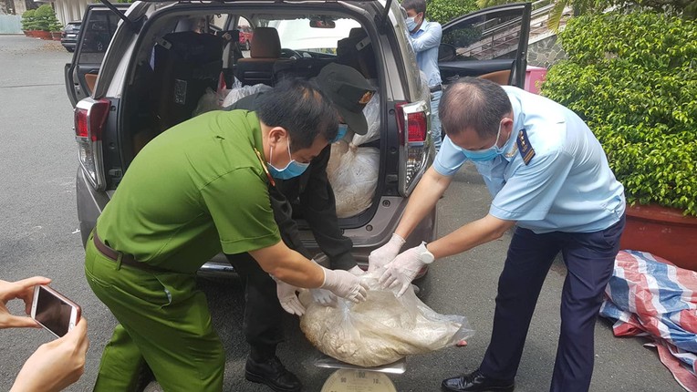 Qua trinh kiem dem hon 500kg Ketamin o Sai Gon-Hinh-10