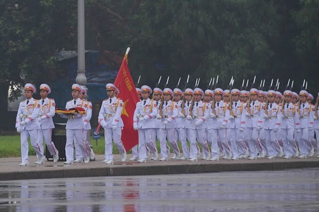 Ha Noi ru co ngay Quoc tang nguyen Chu tich nuoc Le Duc Anh-Hinh-2