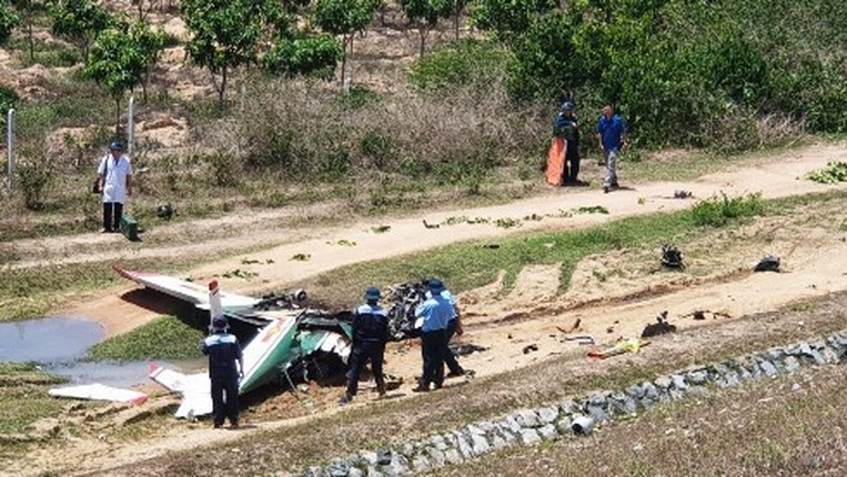 Anh: Lua chay ngun ngut tai hien truong may bay quan su roi o Khanh Hoa-Hinh-3