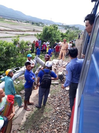 Diem lai nhung vu tai nan duong sat tham khoc trong nam 2019-Hinh-8