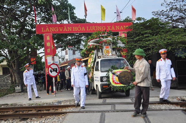 Hinh anh dau thuong tang le cac nan nhan vu tai nan o Hai Duong-Hinh-3