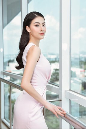 Hoa hau Phuong Khanh tro thanh sao nhieu thi phi nhat showbiz Viet the nao?-Hinh-8