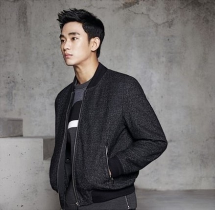 Kim Soo Hyun tro lai sau 3 nam vang bong voi hinh anh lich lam trong phim moi-Hinh-8